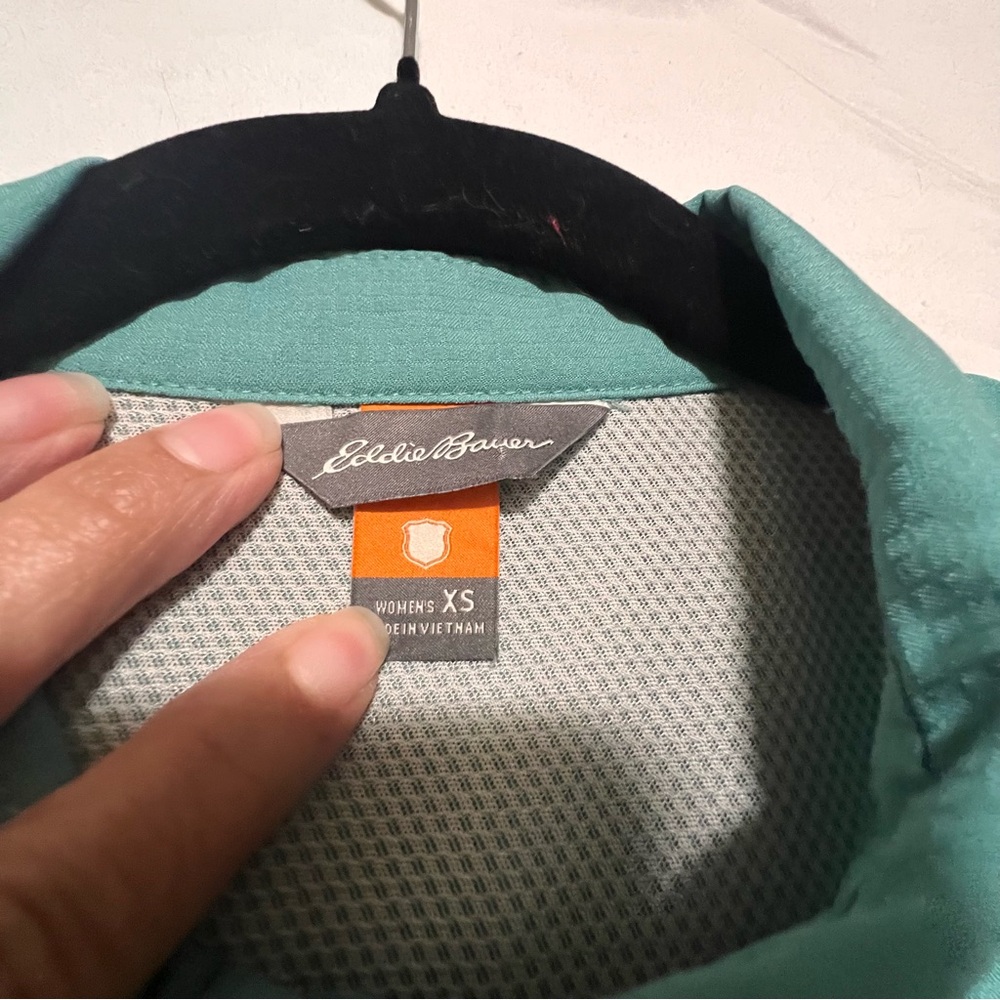 Eddie Bauer Adventurer Pro Field Sleeveless Shirt Activewear SPF Golf Hiking - Picture 6 of 8